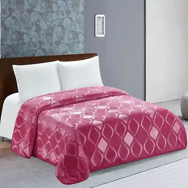 Nova Home Engraved Diamond Blanket - Twin - Fushia