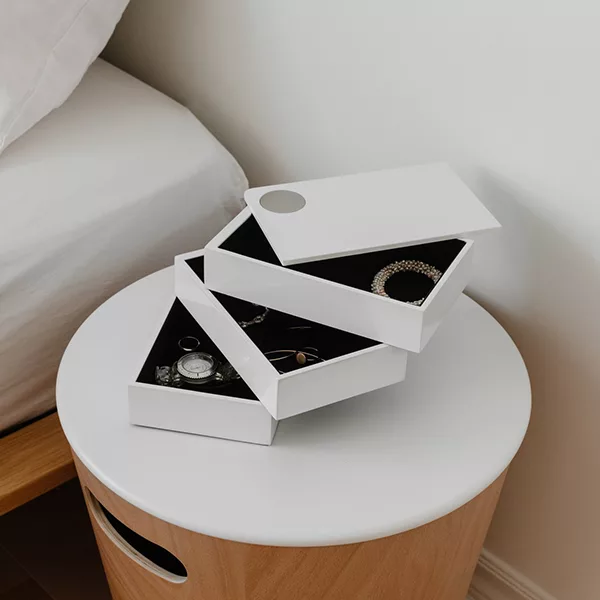 Umbra Spindle Jewelry Box - White