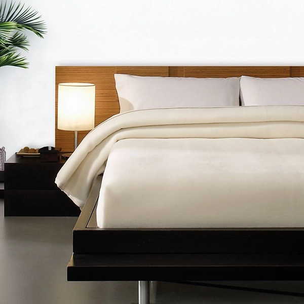 Manterol Roma Reversible Blanket - White (Available in sizes)