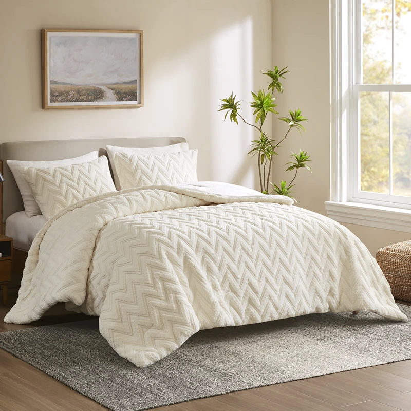 Nova Home Nita 3D Winter Jacquard Sherpa Comforter Set - Ivory (Available In Sizes)