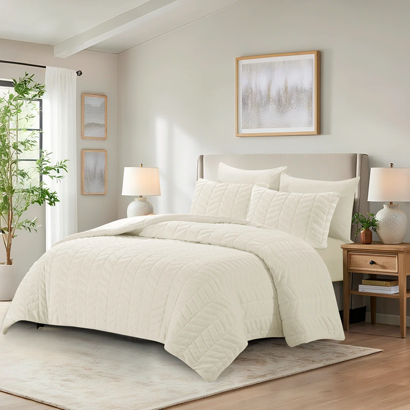 Nova Home Cocora Winter Embroidered UltraSoft CocoFlannel Comforter Set - King/Super King - Ivory