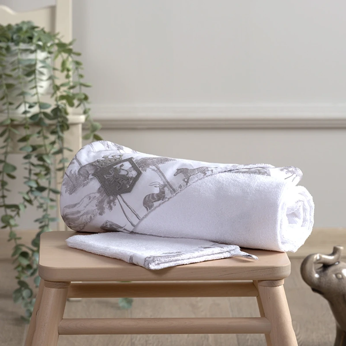Funna Baby Hooded Towel Safari - Grey