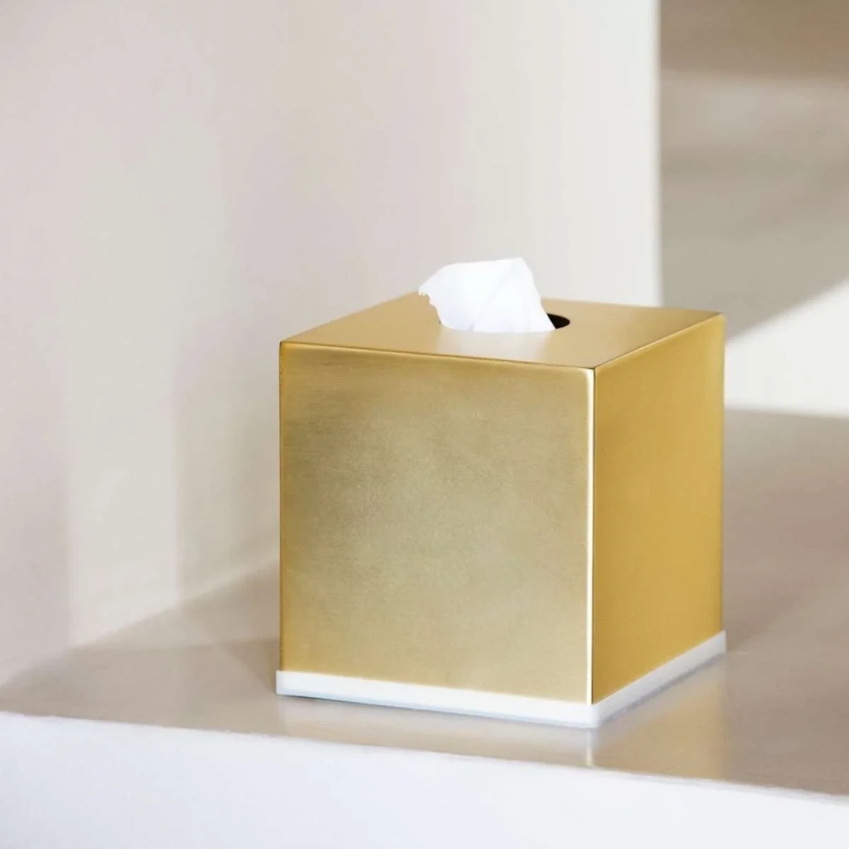 Andrea Tissue Box - Gold (BA75097)