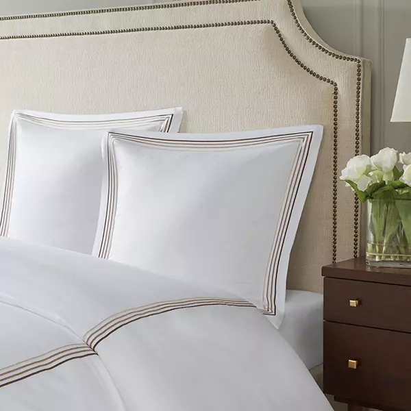 Nova Home Cruise Euro Sham Set - 100% Cotton, 600 Thread Count - 2 Pcs - White & Beige