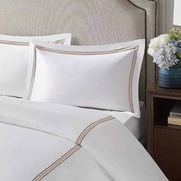 Nova Home Venice Pillow Sham Set - 100% Cotton, 600 Thread Count - 2 Pcs - White & Beige