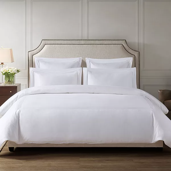 Nova Home Cruise Duvet Cover Set - 100% Cotton, 600 Thread Count - King & Super King - White