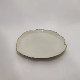 Weva Timeless Metal Plate - Medium - Cream product thumbnail 2