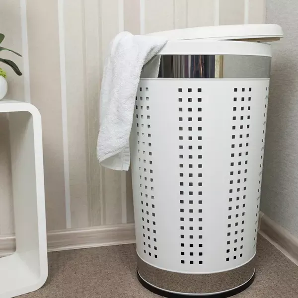 Kela "Sevilla" Laundry Basket With a Seat Cushion - White product thumbnail 3