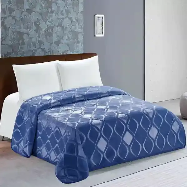 Nova Home Engraved Diamond Blanket - Navy product thumbnail 2