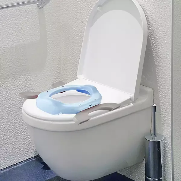 Babyjem Portable Potty - with three bags - Blue product thumbnail 3