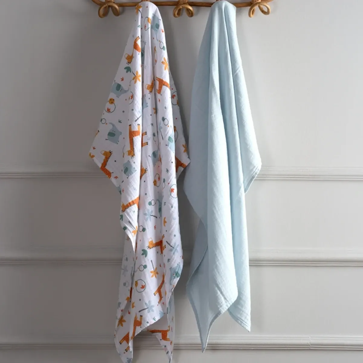 Funna Baby Blanket Set Giraffa - 2 Pcs - Blue product thumbnail 3