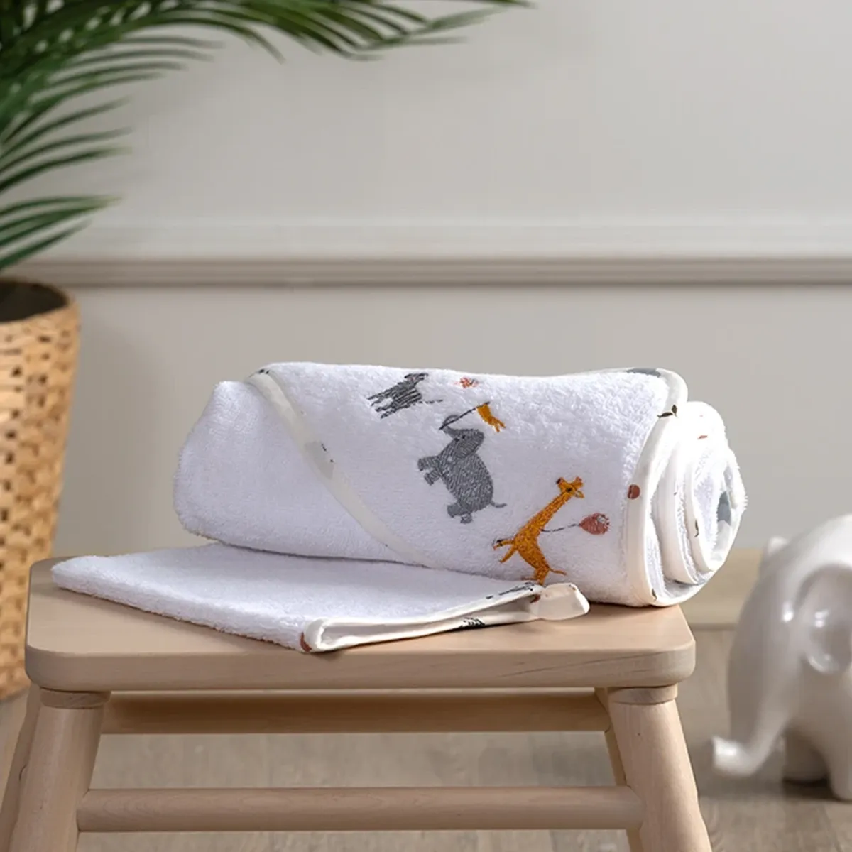 Funna Baby Hooded Towel Zoo - Blue product thumbnail 3