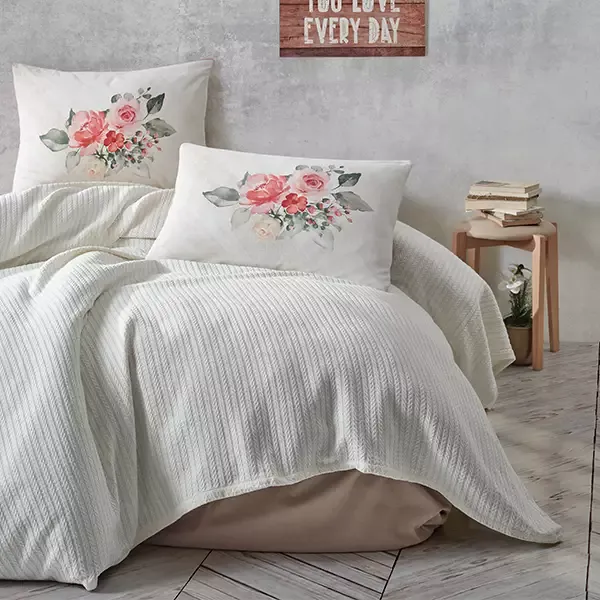 Nova Home "Rosanna" Pique Bedspread Set - 100% Cotton - Cream (Available in Sizes) product thumbnail 3