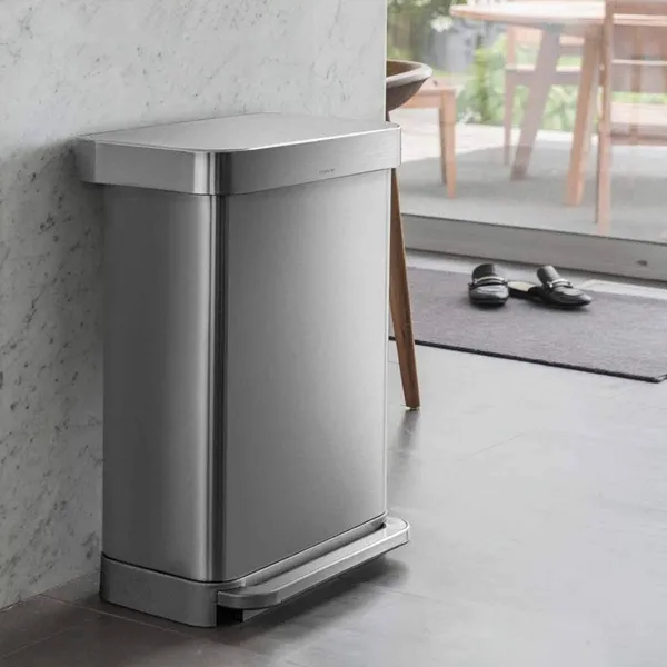 Simplehuman Stainless Steel Trash Bin-45 L - Brushed product thumbnail 6