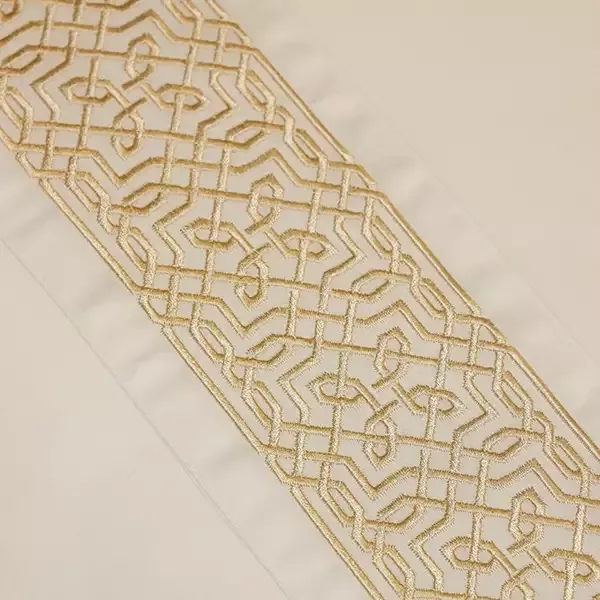 Nova Home Lounge Embroidery Duvet Cover Set - 100% Cotton, 400 Thread - King & Super King - 7 Pcs - White & Gold product thumbnail 14