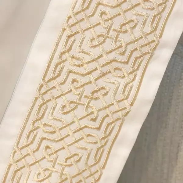 Nova Home Lounge Embroidery Duvet Cover Set - 100% Cotton, 400 Thread - King & Super King - 7 Pcs - White & Gold product thumbnail 3