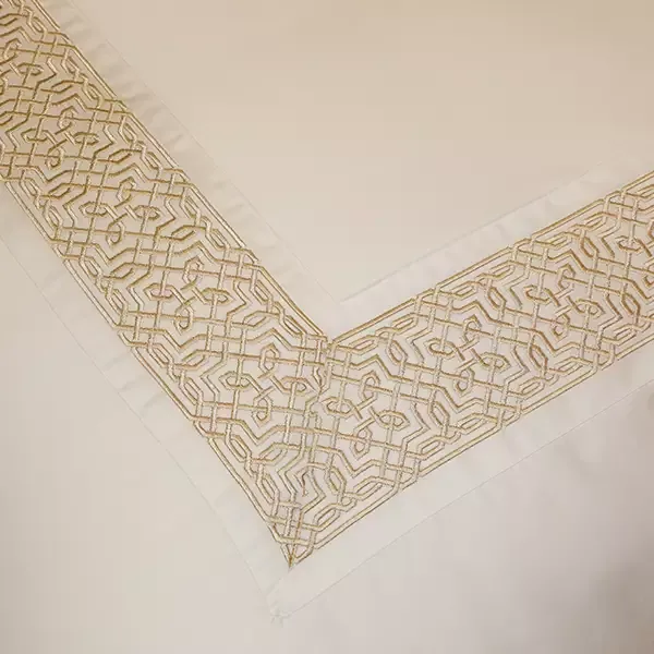 Nova Home Lounge Embroidery Duvet Cover Set - 100% Cotton, 400 Thread - King & Super King - 7 Pcs - White & Gold product thumbnail 17