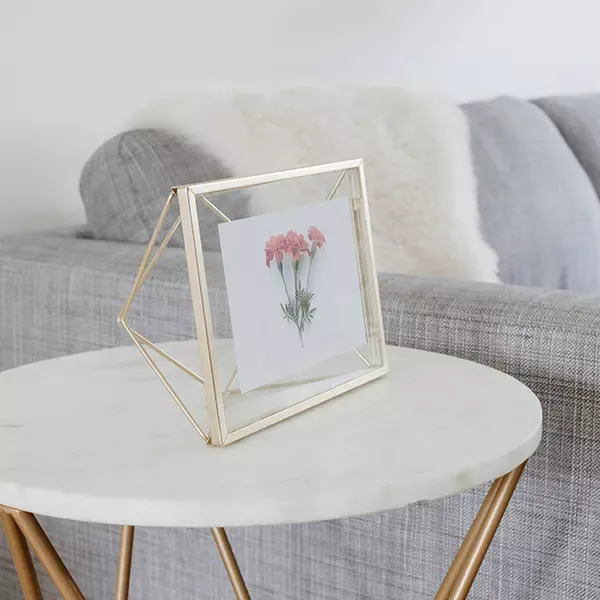 Umbra Prisma Photo Frame - 10.2x15.2 cm - Brass product thumbnail 2