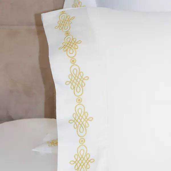 Nova Home RUBY Embroidery Duvet Cover Set - 100% Cotton, 400 Thread - King & Super King - 7 Pcs - White & Gold product thumbnail 10