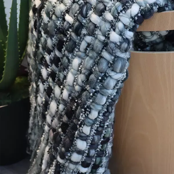 Nova Home Sharko Handmade Knitted Throw Blanket - Black product thumbnail 3