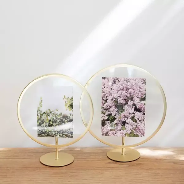 Umbra Infinity Photo Frame - 10.2x15.2 cm - Brass product thumbnail 3