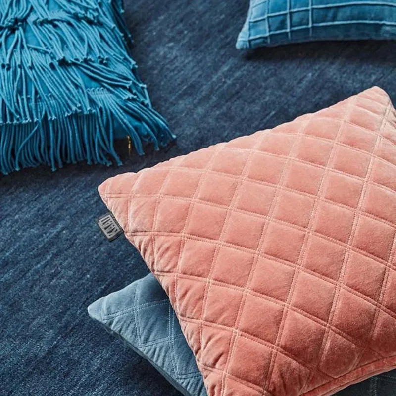 Bedding House Vercors Filled Cushion - 43x43 cm - Soft Pink product thumbnail 2