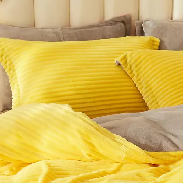 Nova Home Campo Cordroy Flannel Winter Duvet Cover Set - King & Super King - 4 Pcs - Yellow product thumbnail 7