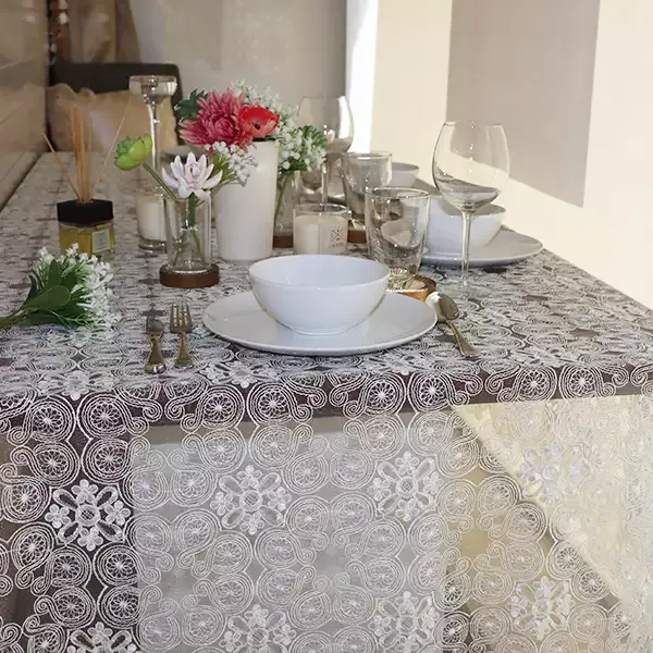Nova Home "Tara" Lace Table Cloth - 170x350 cm - Gold product thumbnail 4