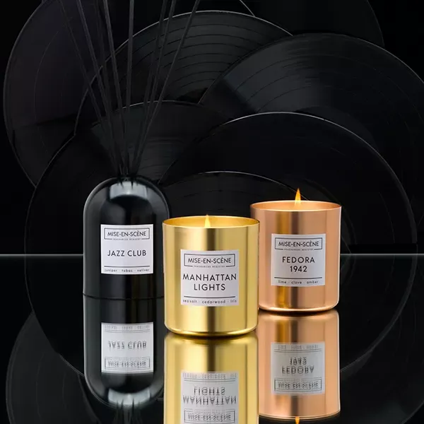 Ambientair "Mise En Scene" Scented Candle - 50 Hours - 300 g - Fedora 1942 product thumbnail 2