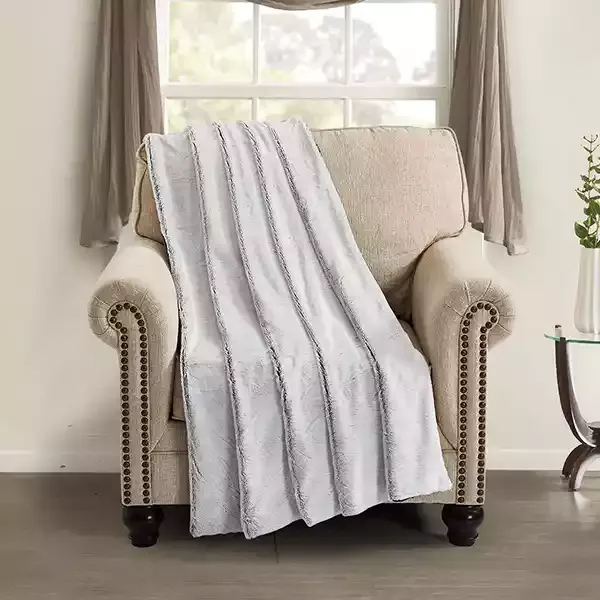 Nova Home Serengeti Fur Throw - 130x170 cm - Brown product thumbnail 4
