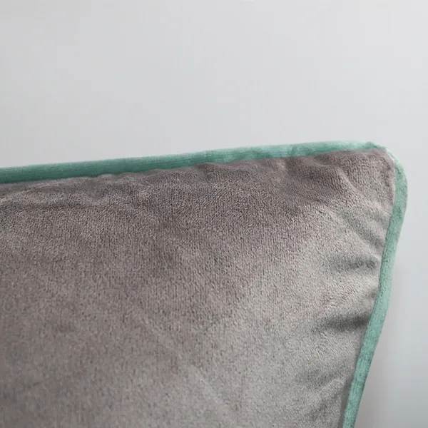 Nova Home Velvet Cushion Cover - 47x47 cm - Light Purple product thumbnail 3