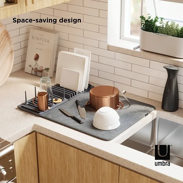Umbra Udry Peg Drying Mat - Charcoal product thumbnail 5