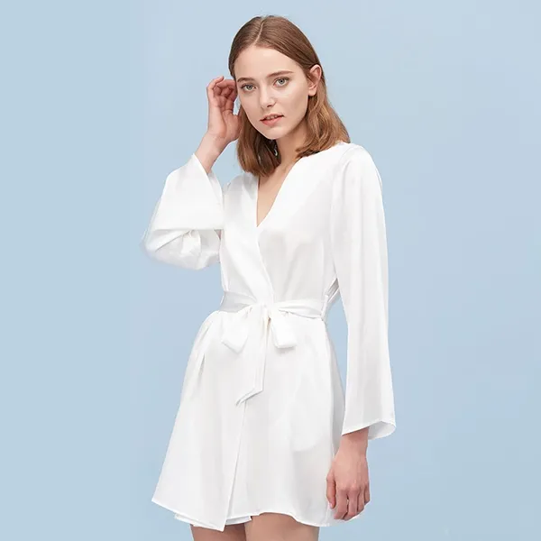 Lilysilk Plain Robe - Ivory product thumbnail 2