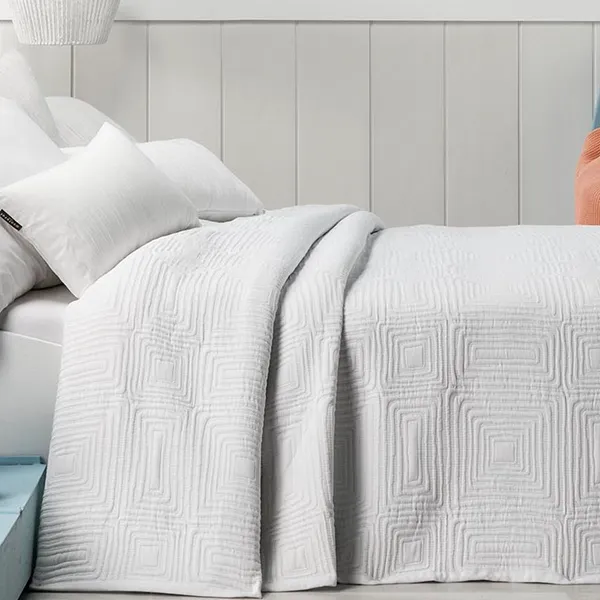 Manterol Etnia Jacqaurd Bed Spread King & Super King - White product thumbnail 2