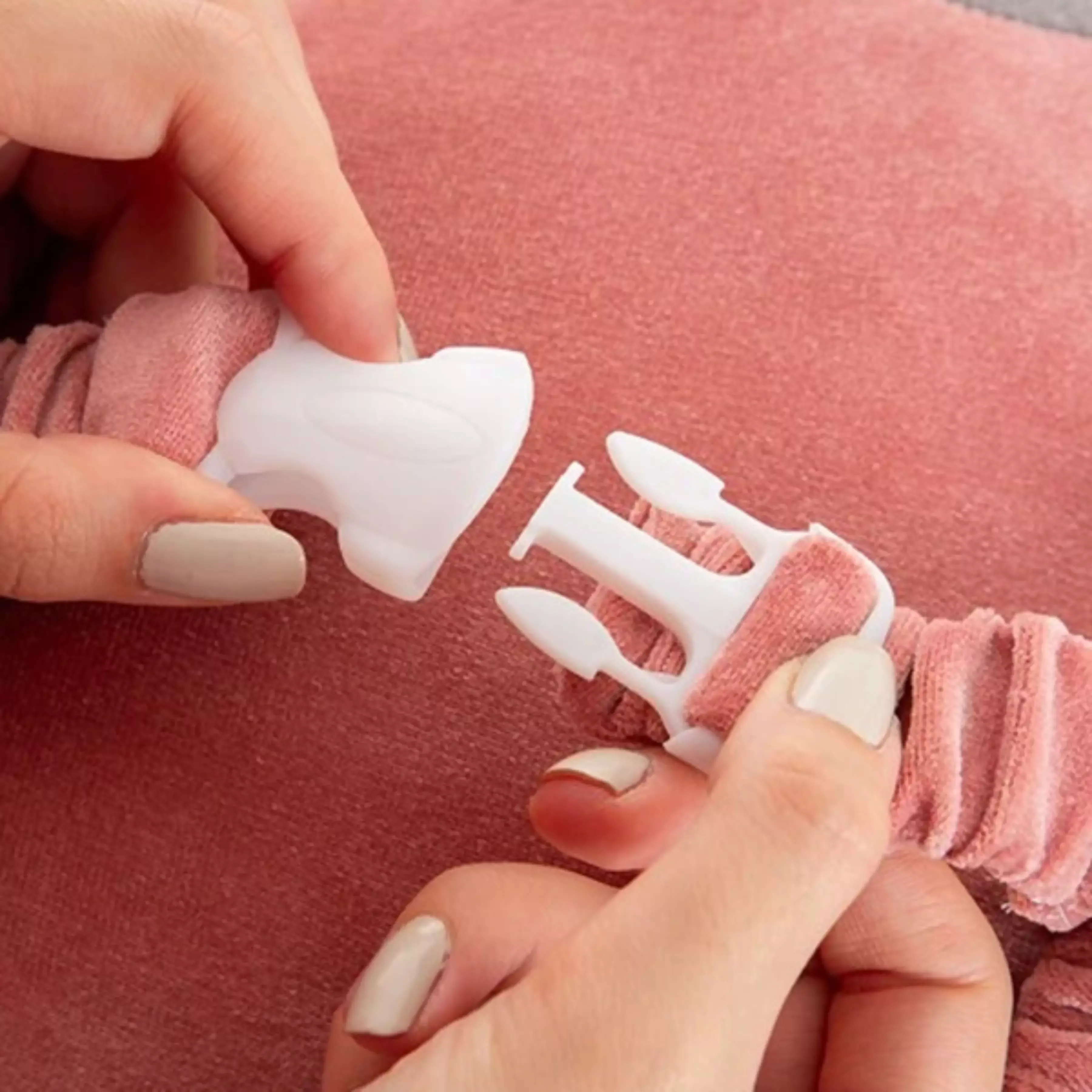 Babyjem Angel Wing Protect Velvet Pillow - Pink product thumbnail 15