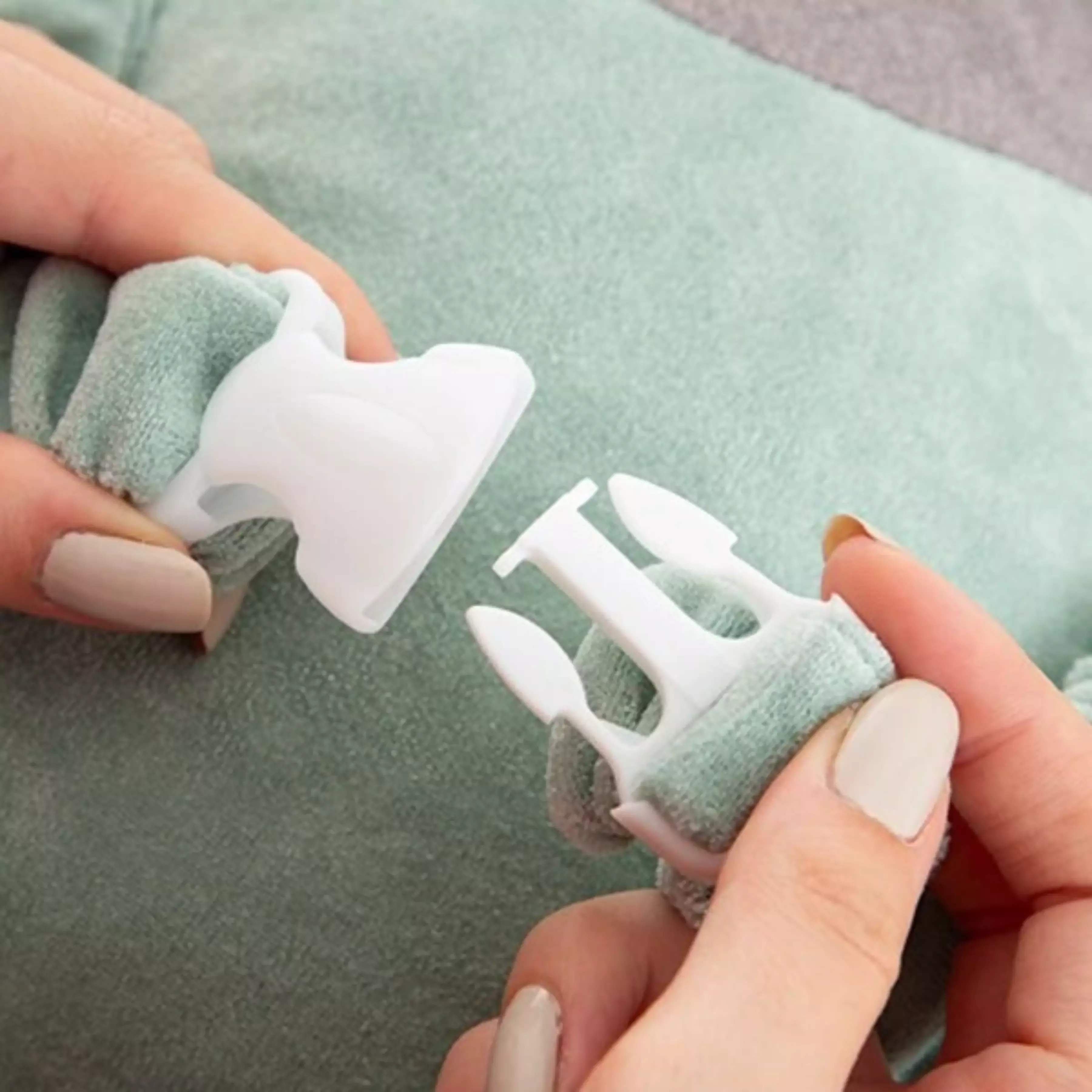 Babyjem Angel Wing Protect Velvet Pillow - Green product thumbnail 16