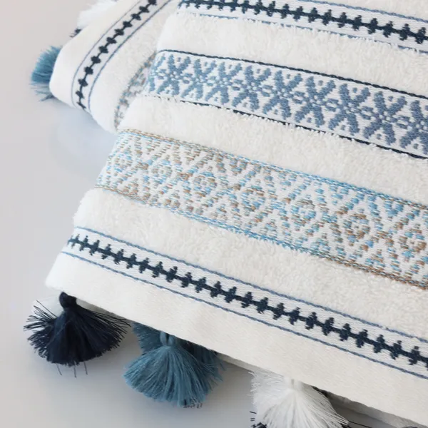 Nova Home Echo Jacquard Embroidered Towel - 100% Cotton - 50x90 Cm - White product thumbnail 3