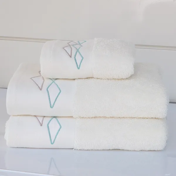 Nova Home Celine Towel with Satin Details - 100% Cotton - 30x50 Cm - White product thumbnail 2