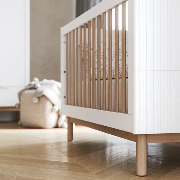 Pinio Miloo Baby's Bed - Growing Bed With Mattress - 70x140 - White product thumbnail 5