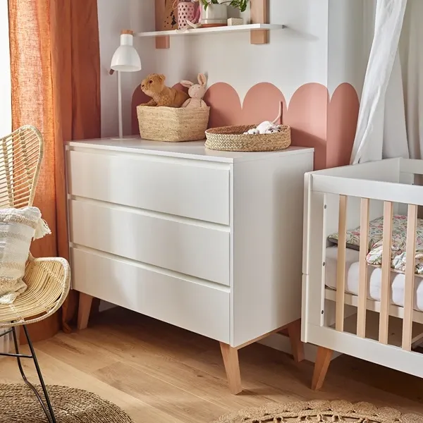 Pinio Swing Chest Of Drawers - 3 Drawers with Changing Table - White product thumbnail 4