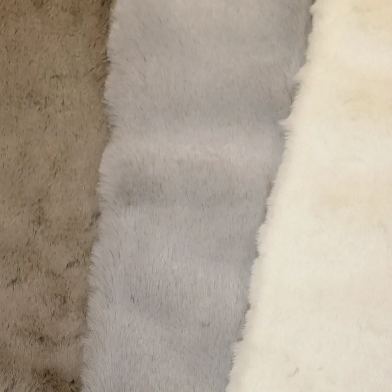 Nova Home "Bunny" Fur Accent Rug – Silver (Available In Sizes) product thumbnail 4