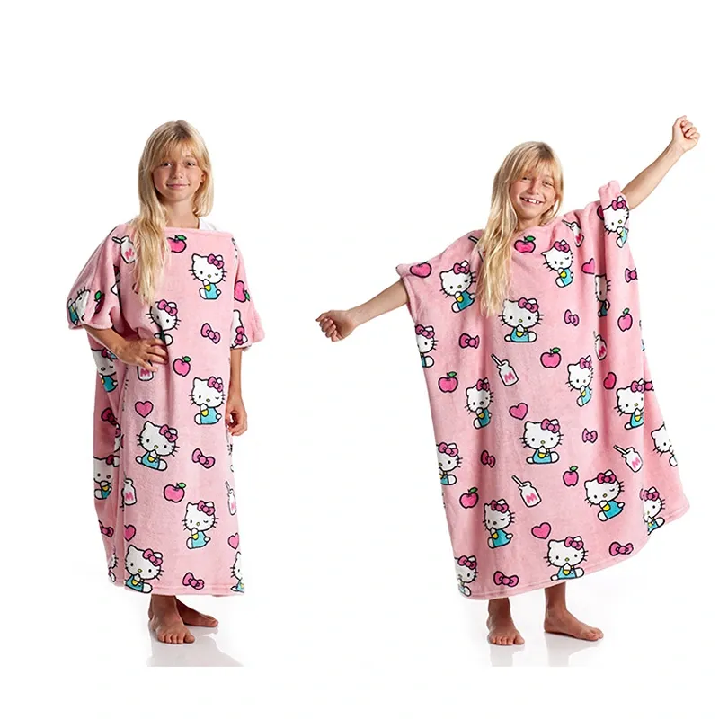 Kanguru Momonga Hello Kitty Kids' Wearable Blanket - 80x90 Cm - Pink product thumbnail 2