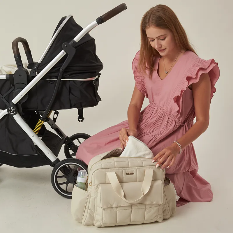 Pelicare Breath Tote Weekend Diaper Bag - Ivory product thumbnail 13