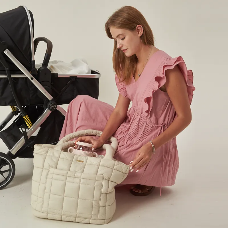 Pelicare Breath Large Tote Diaper Bag - Ivory product thumbnail 10