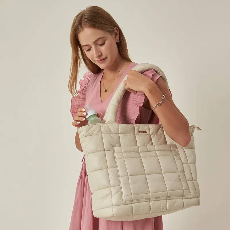 Pelicare Breath Large Tote Diaper Bag - Ivory product thumbnail 14