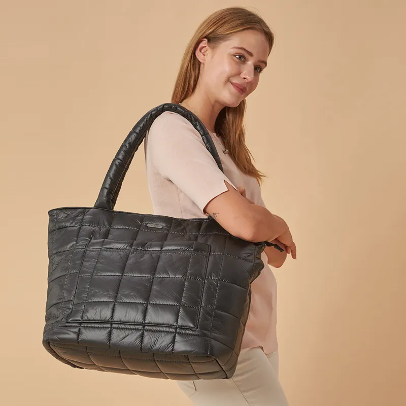 Pelicare Breath Large Tote Diaper Bag - Black product thumbnail 10