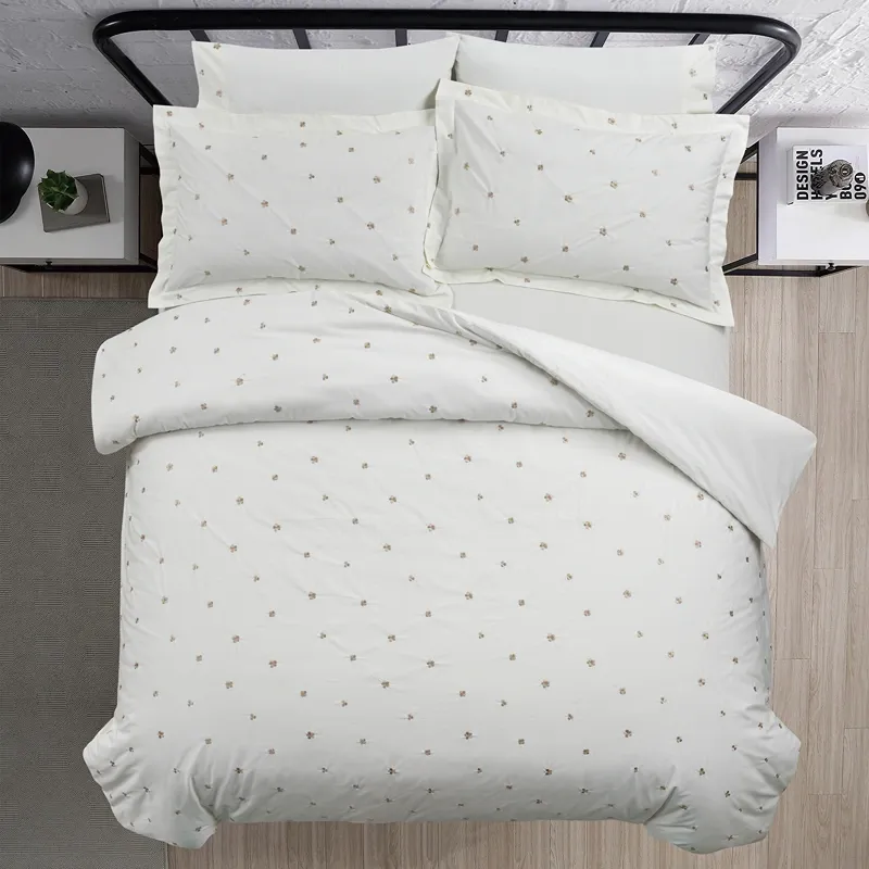 Nova Home Clover Cotton Comforter Set - King/Super King - 6 Pcs - White/Gold product thumbnail 3
