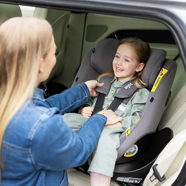 Joie i-Pivot™ 360 Car Seat – Thunder | Birth to 6 Years product thumbnail 7