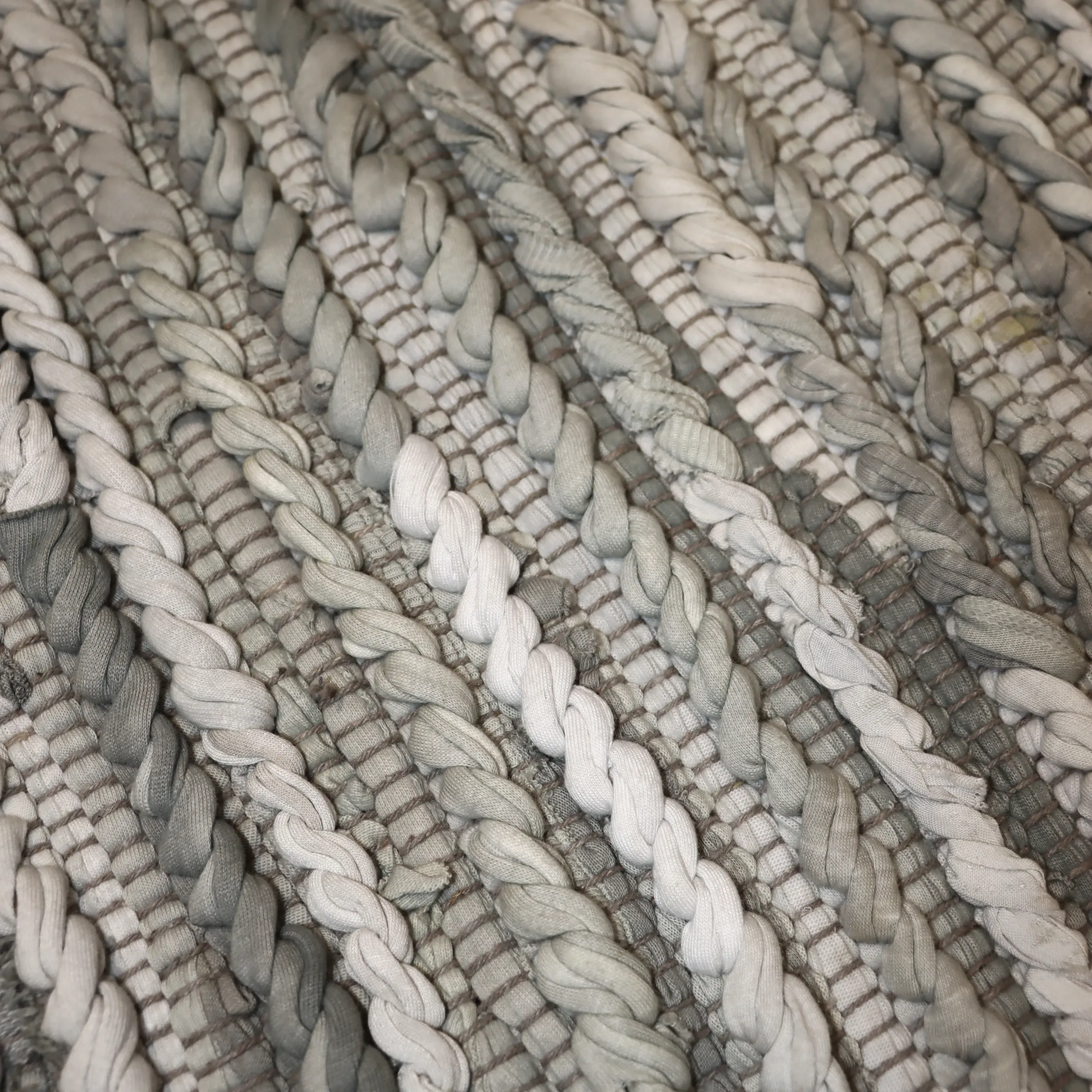 Nova Home "Ravine" Handwoven Cotton Accent Rug – Grey (Available In Sizes) product thumbnail 2