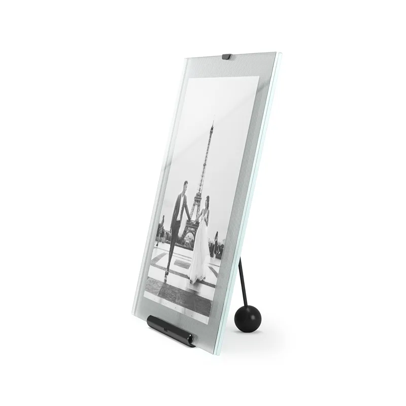 Umbra Flute Photo Frame - 13x18 Cm - Black product thumbnail 3